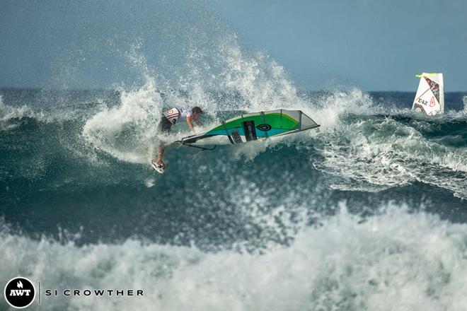 Marcilio Browne - 2014 Aloha Classic © Si Crowther / AWT http://americanwindsurfingtour.com/